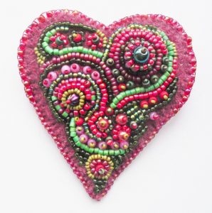 broche-broche-ethnique-n7-coeur-rose-ver-17366980-felt-brooches-o8746-09075_570x0
